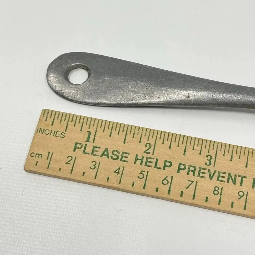 Vintage Wagner Ware Cast Aluminum Sauce Soup Ladle Pourer 11.5” Teardrop Shape